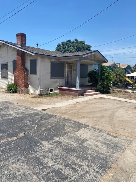 6629 Pine Ave, Bell, CA for sale - Building Photo - Image 2 of 11