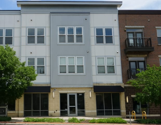 5557 Baltimore Ave, Hyattsville, MD for lease - Building Photo - Image 2 of 3