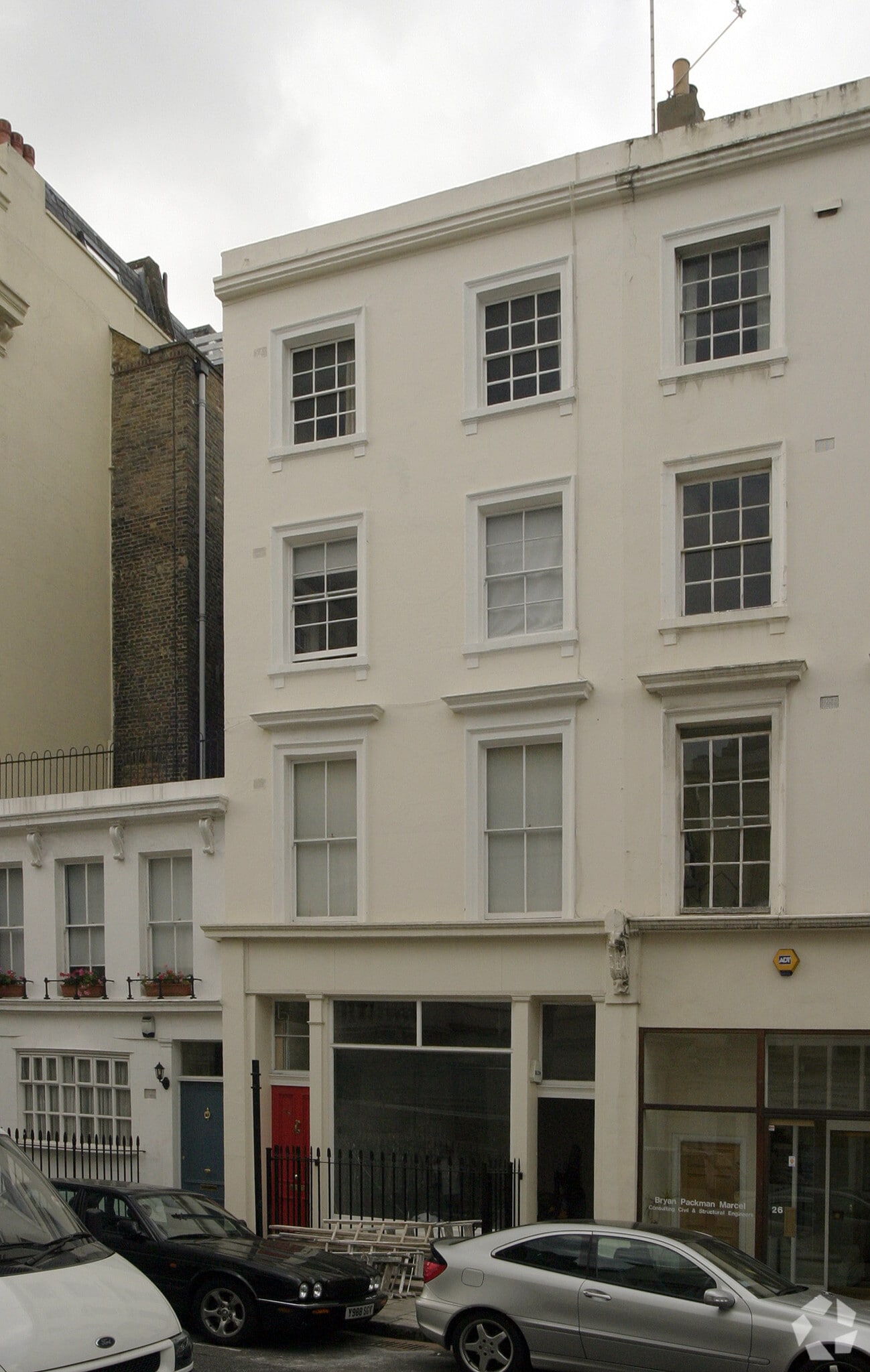 28 Moreton St, London for sale Primary Photo- Image 1 of 1