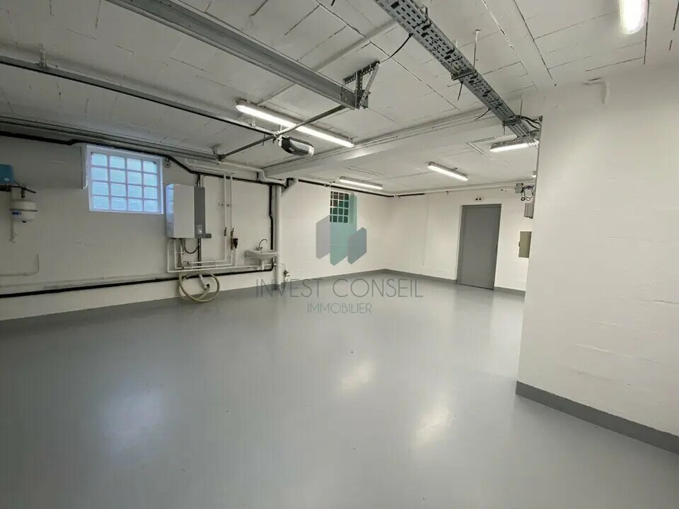 Flex in Sartrouville for lease Building Photo- Image 1 of 8