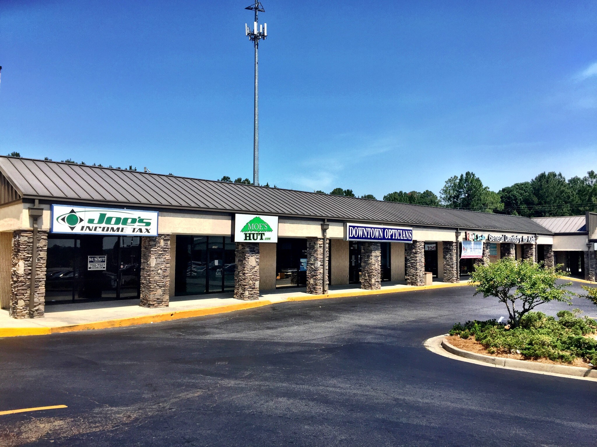 1372-1398 Gray Hwy, Macon, GA for sale Building Photo- Image 1 of 1