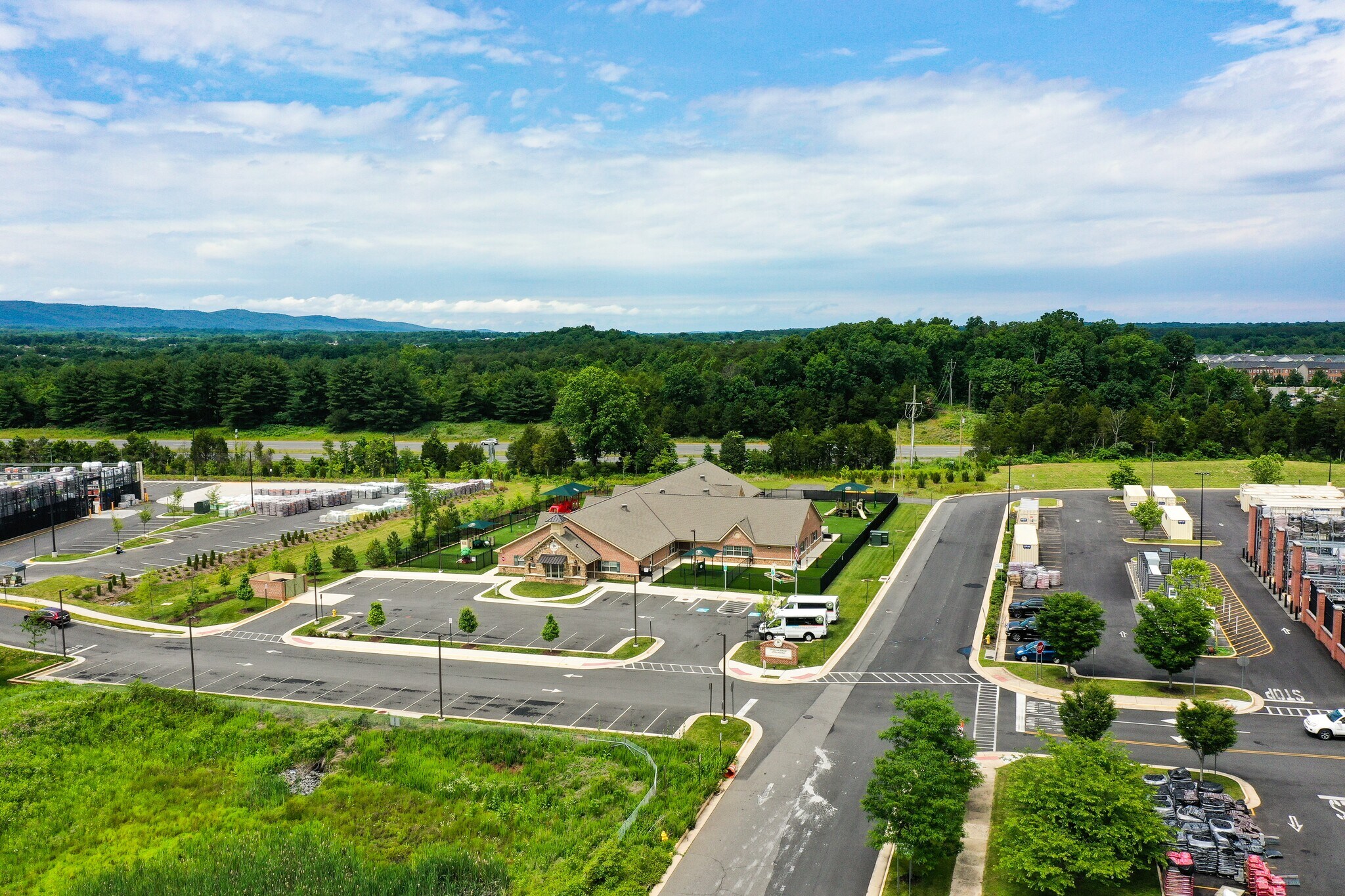 6540 Trading Sq, Haymarket, VA 20169 NNN Primrose School of