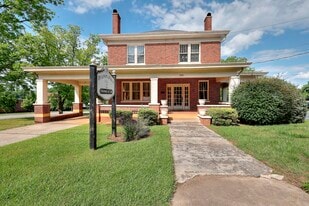 338 N Broad St, Monroe GA - Parking Garage