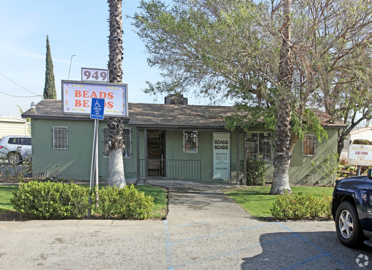 Access property records in Orange County and get the first comprehensive report on us!