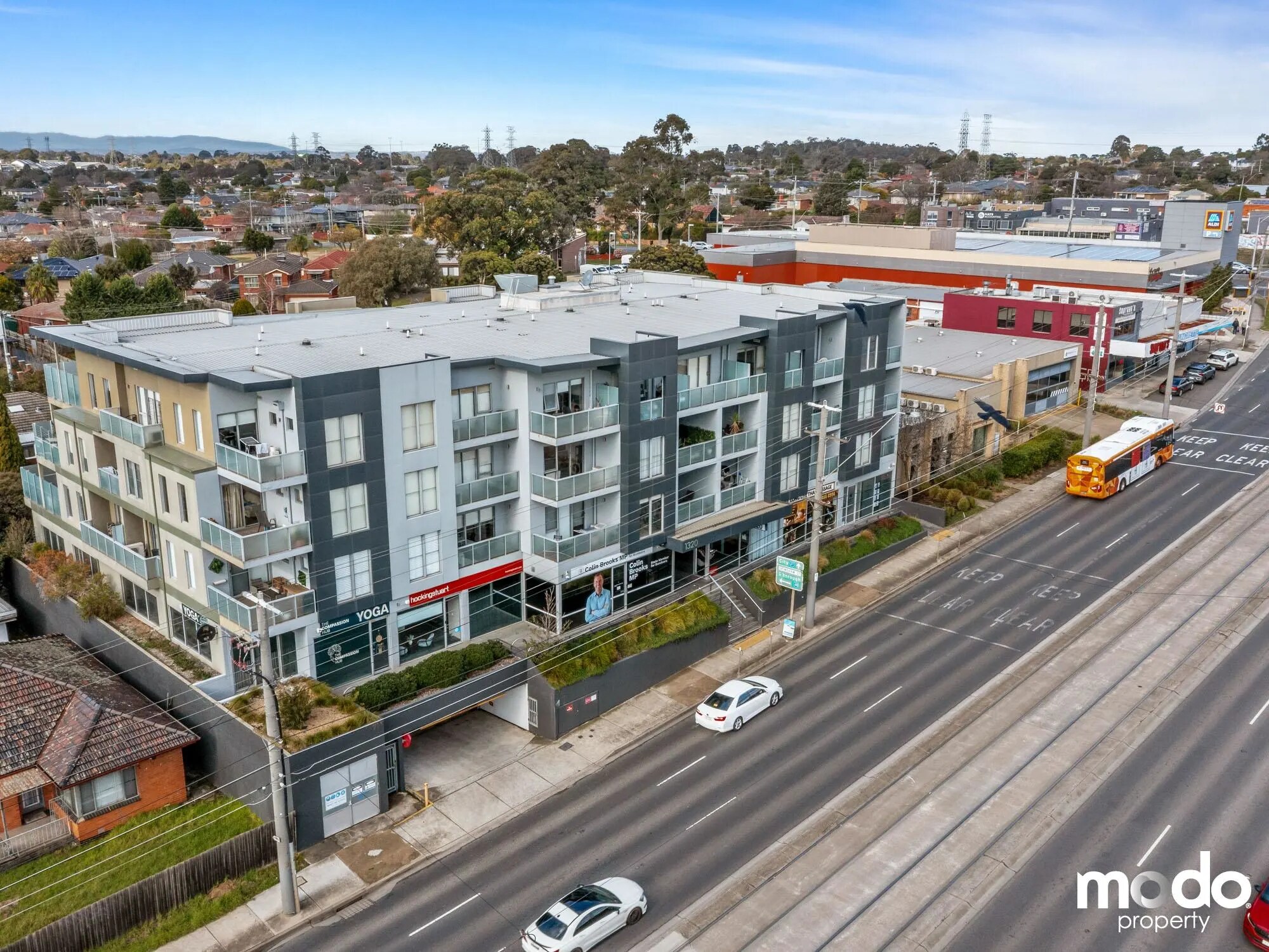 1320 Plenty Rd, Bundoora for sale Primary Photo- Image 1 of 3