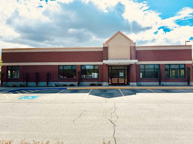 6490 S Federal Way, Boise, ID for sale - Building Photo - Image 3 of 7