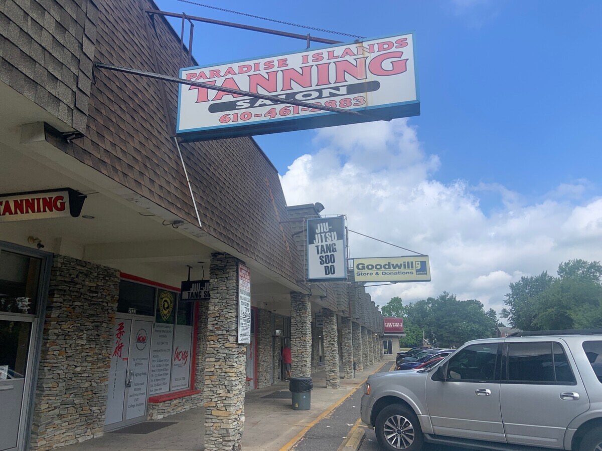 Macdade Blvd, Holmes, PA 19050