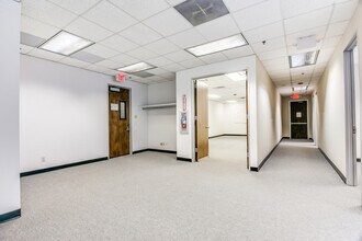 6851 NE Loop 820, North Richland Hills, TX for lease Interior Photo- Image 2 of 7