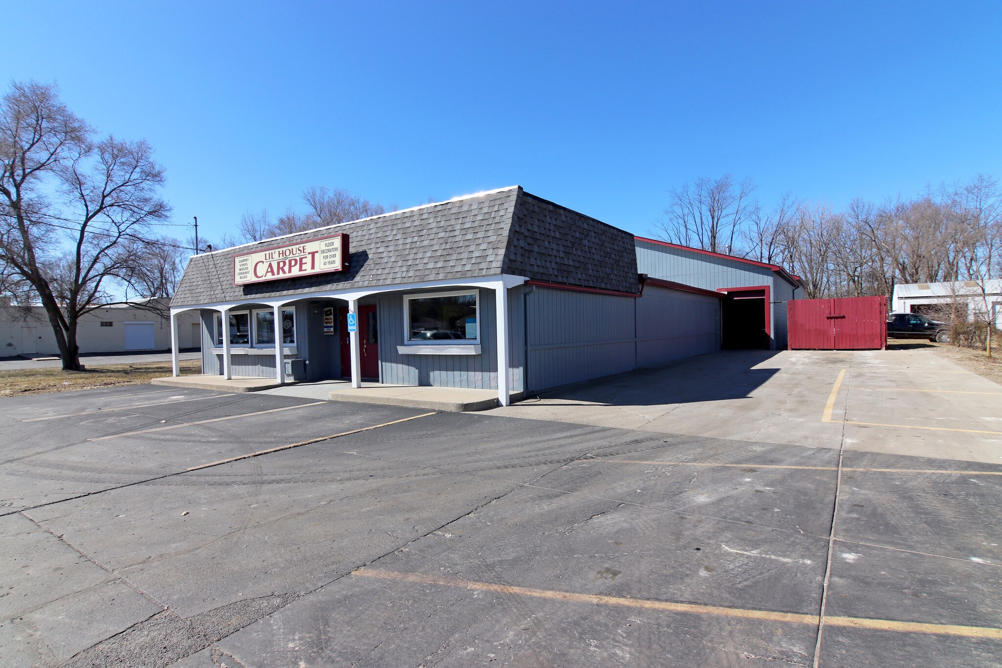 1465 N Leroy St, Fenton, MI for sale Primary Photo- Image 1 of 1