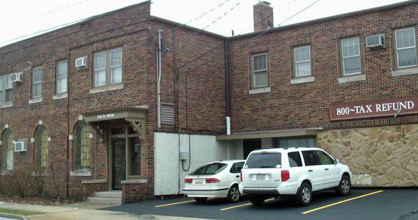 942 N Main St, Akron, OH for lease - Building Photo - Image 3 of 17