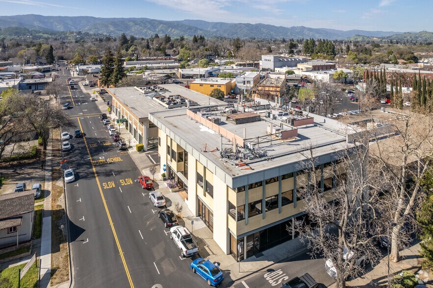 479 Mason St, Vacaville, CA for lease - Building Photo - Image 3 of 4