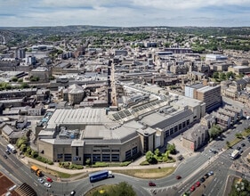 Kingsgate Shopping Centre, Huddersfield, WYK - AERIAL map view