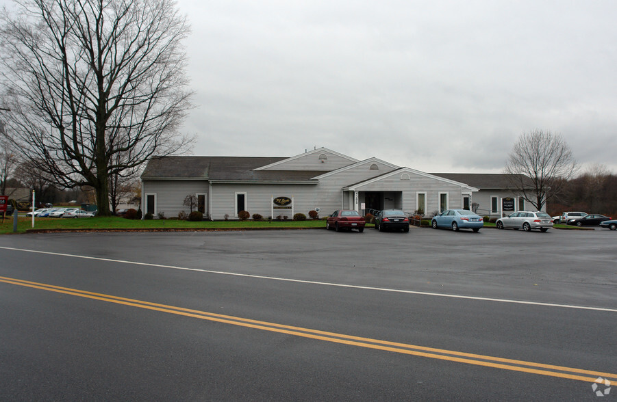 4305 Middle Settlement Rd, New Hartford, NY for lease - Building Photo - Image 3 of 6