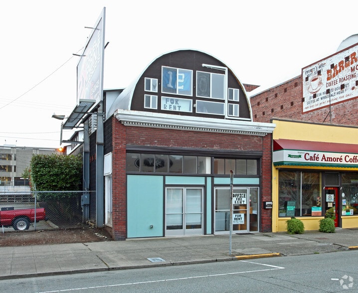 2817 Rucker Ave, Everett, WA 98201