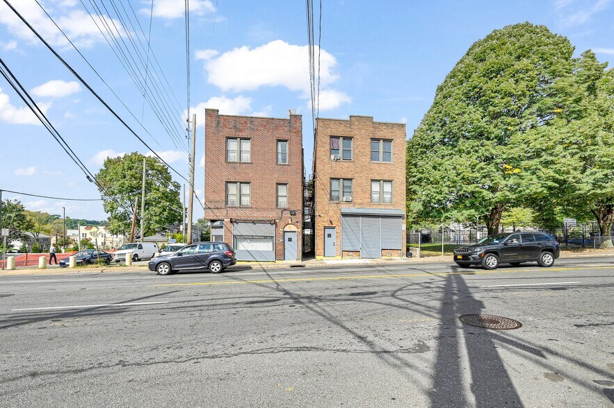 3335 Tuckahoe Rd, Yonkers, NY 10710 Free Market * Tenants Pay