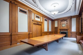 276-288 Rue Saint-Jacques, Montréal, QC for lease Interior Photo- Image 2 of 4