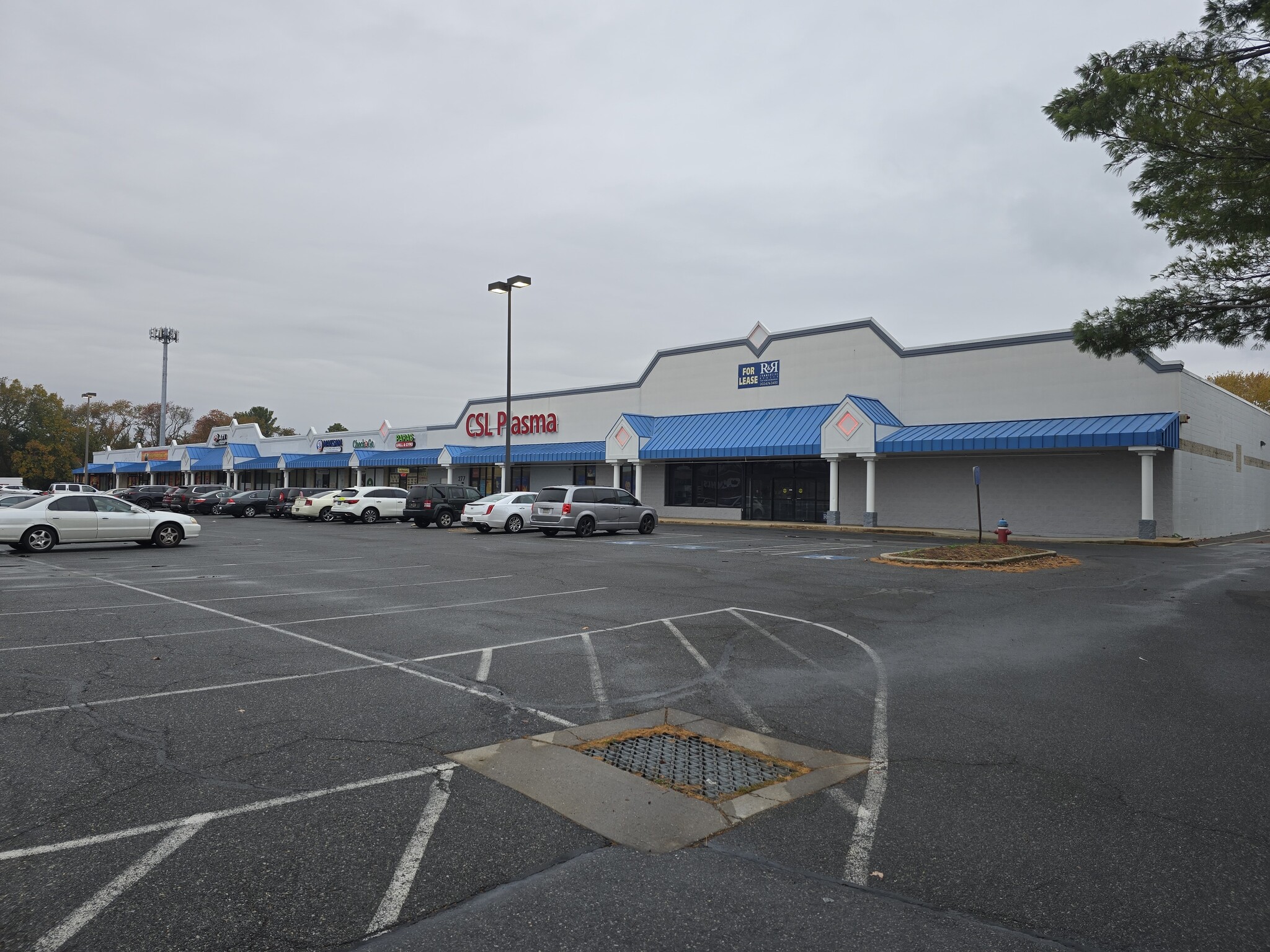 263-299 N Dupont Hwy, Dover, DE for lease Building Photo- Image 1 of 7