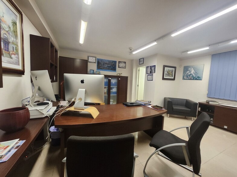 Rafael, 5, Las Palmas de Gran Canaria, Las Palmas for sale - Interior Photo - Image 2 of 19