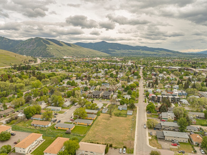 819 Charlo St, Missoula, MT for sale - Building Photo - Image 2 of 28