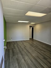 2309 W Alpine Ave, Stockton, CA for lease Interior Photo- Image 2 of 8