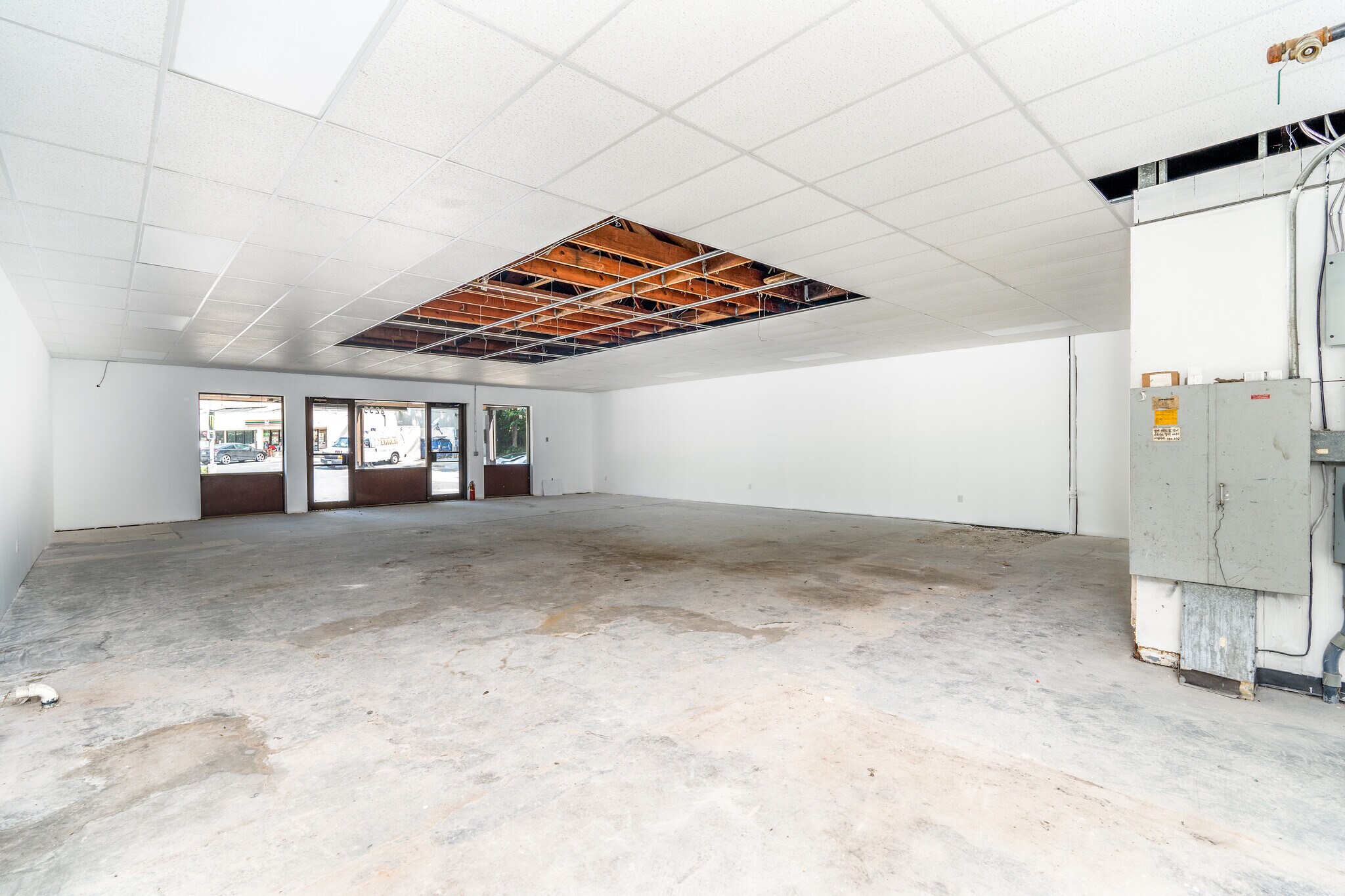 2235 Soapstone Dr, Reston, VA 20191 Office/Retail for Lease