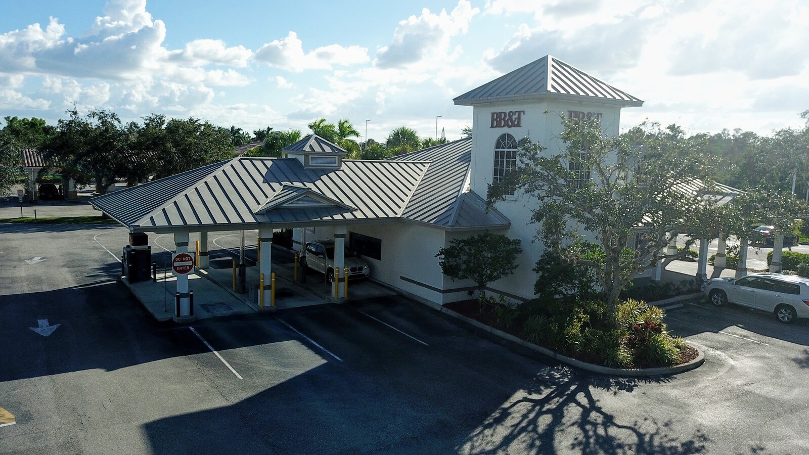 8660 Corkscrew Rd, Estero, FL 33928