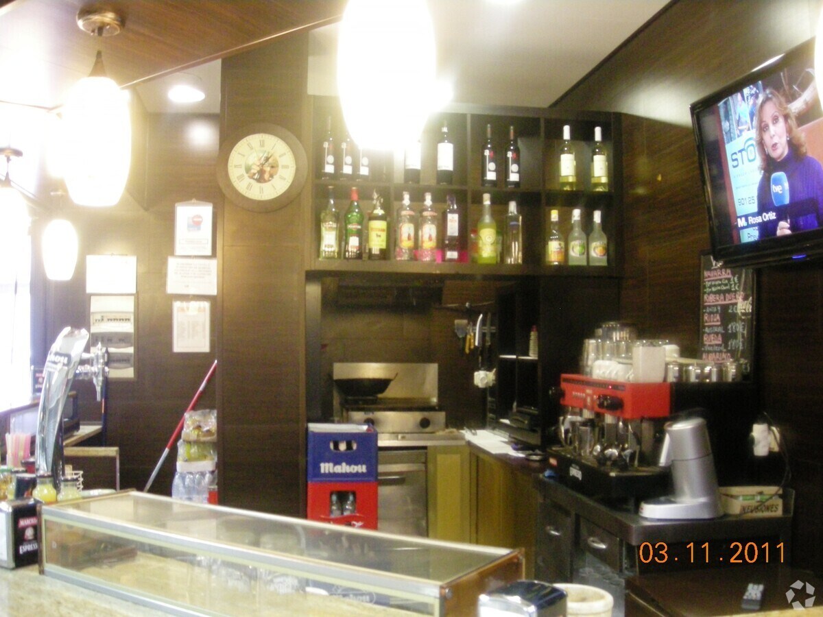 Calle de Joaquín Blume, 5, Móstoles, MAD 28935 - Unit Puerta 9B, Esc. 1 - - Interior Photo - Image 1 of 2