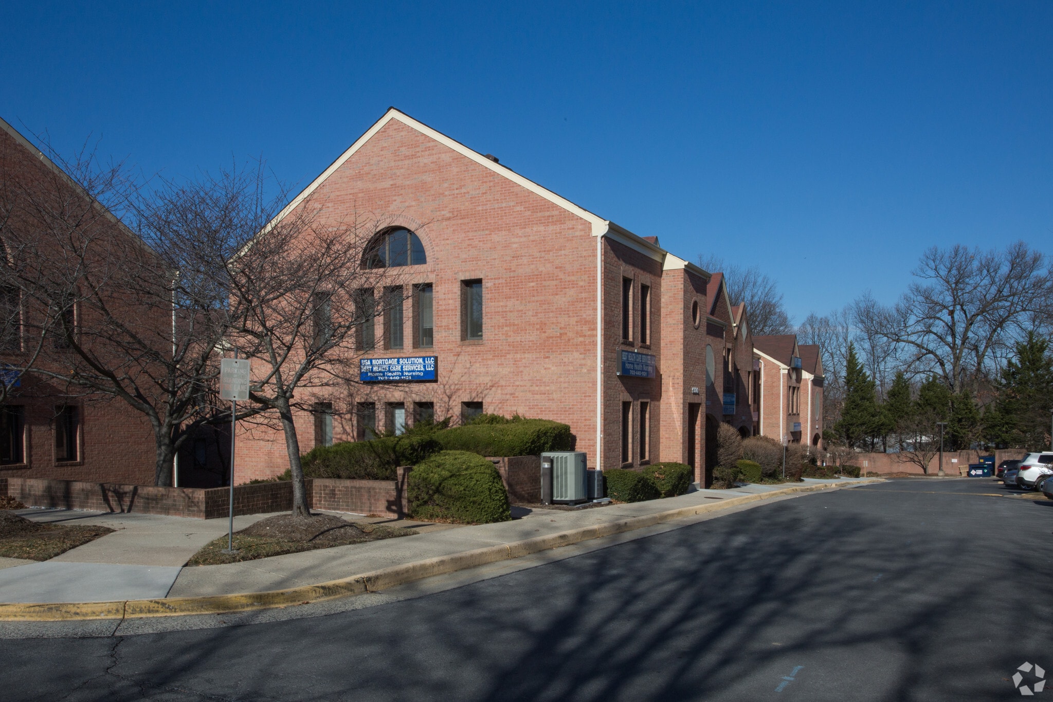 93009306 Old Keene Mill Rd, Burke, VA 22015