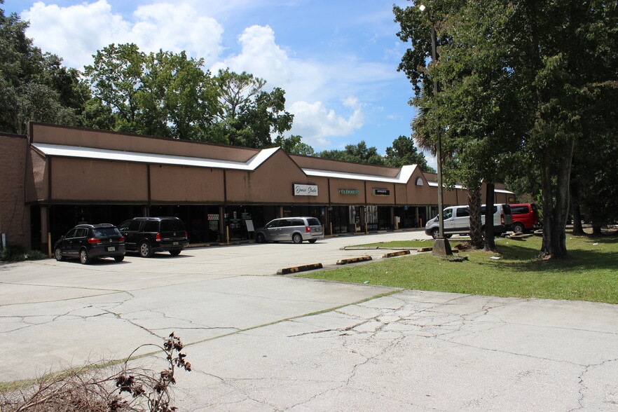 6050 Moncrief Rd, Jacksonville, FL for lease - Building Photo - Image 1 of 11