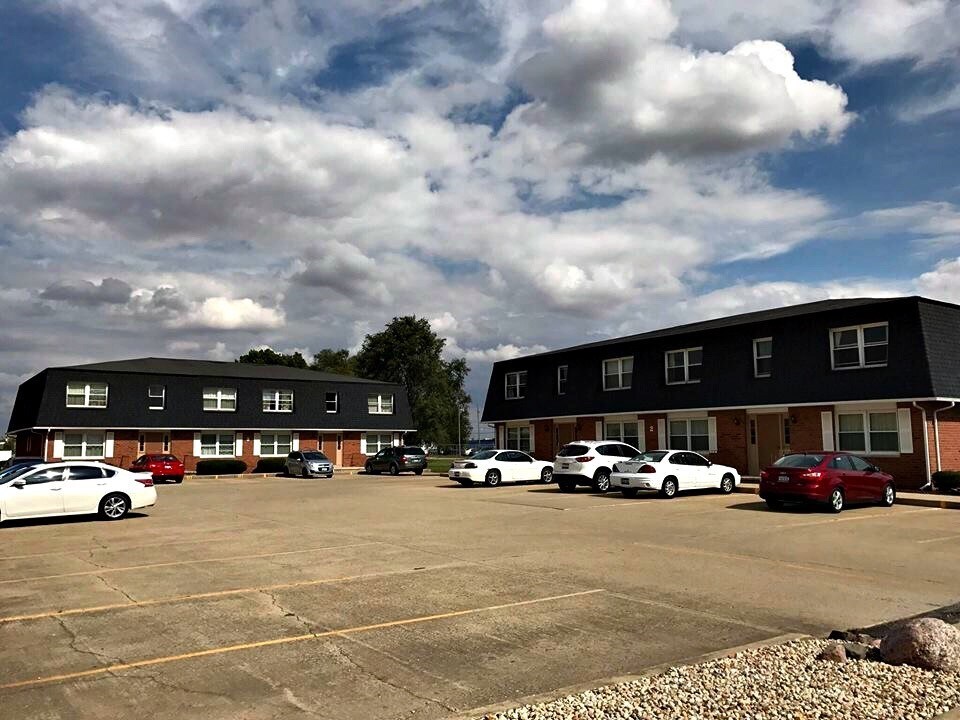 2 Michael St, Streator, IL 61364