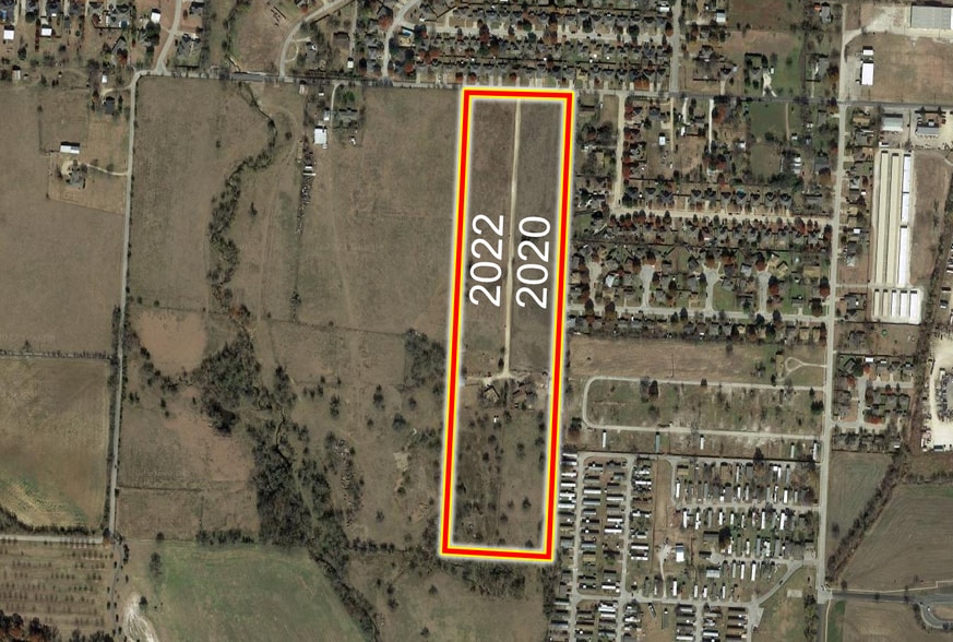 2020-2022 Duck Creek Rd, Sanger, TX for sale - Primary Photo - Image 2 of 2