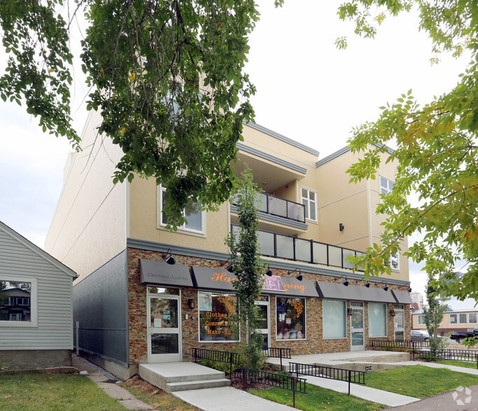 10705 103 St NW, Edmonton, AB for sale - Building Photo - Image 2 of 2