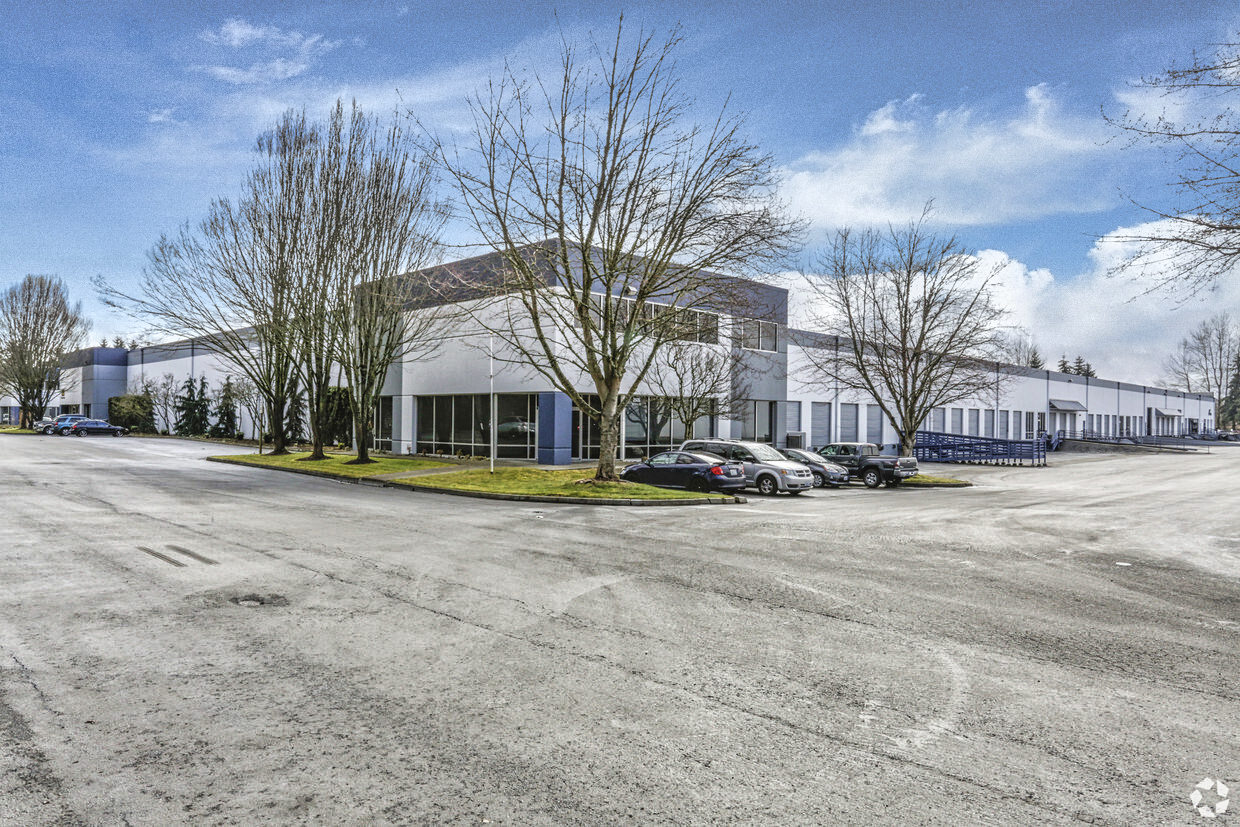 2505 Frank Albert Rd E, Fife, WA for lease Building Photo- Image 1 of 3