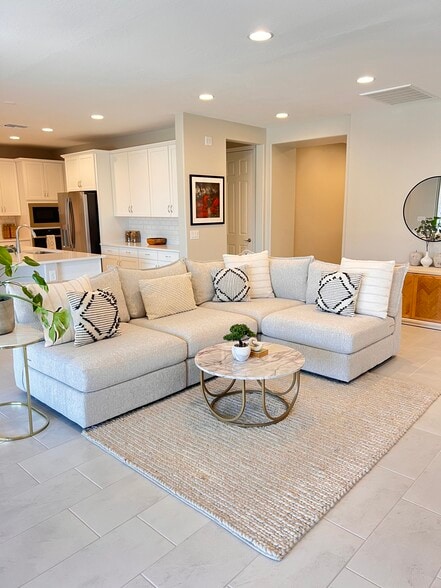 11074 W Tonto St, Avondale, AZ for sale - Primary Photo - Image 1 of 37