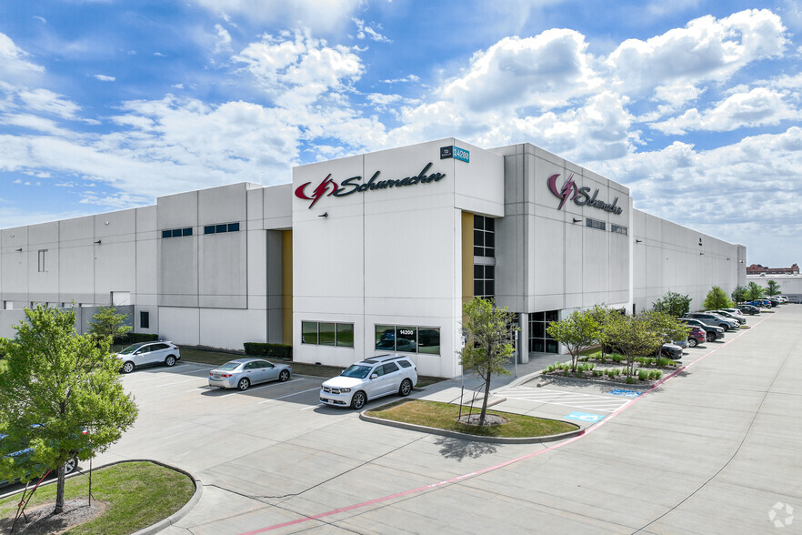 14200 FAA Blvd, Fort Worth, TX for lease - Primary Photo - Image 1 of 6