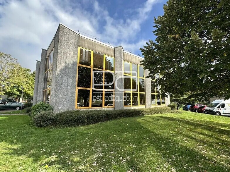 Office in Villers-lès-Nancy for sale - Building Photo - Image 2 of 12