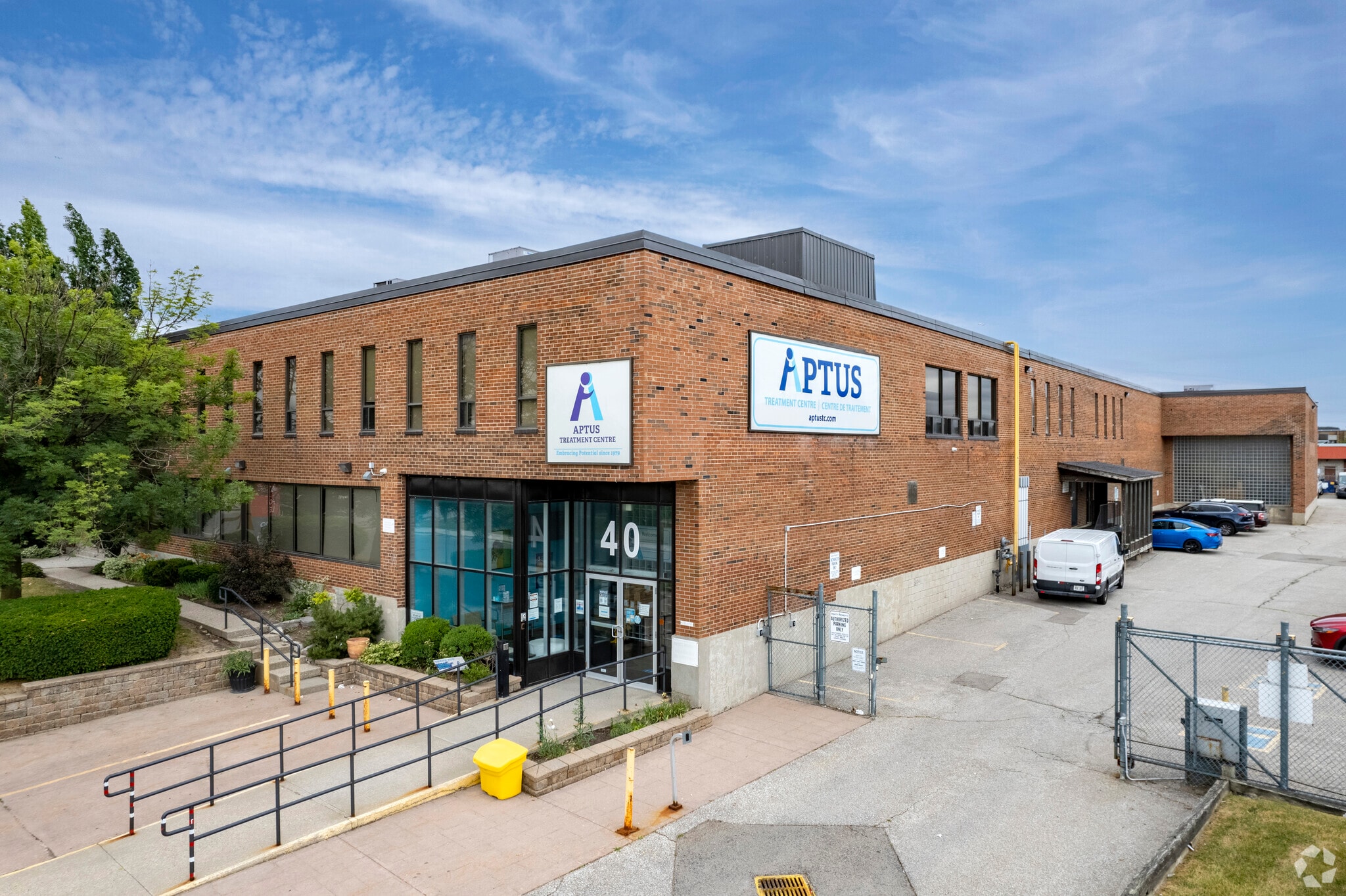 42 Samor Rd, Toronto, ON for lease Primary Photo- Image 1 of 7