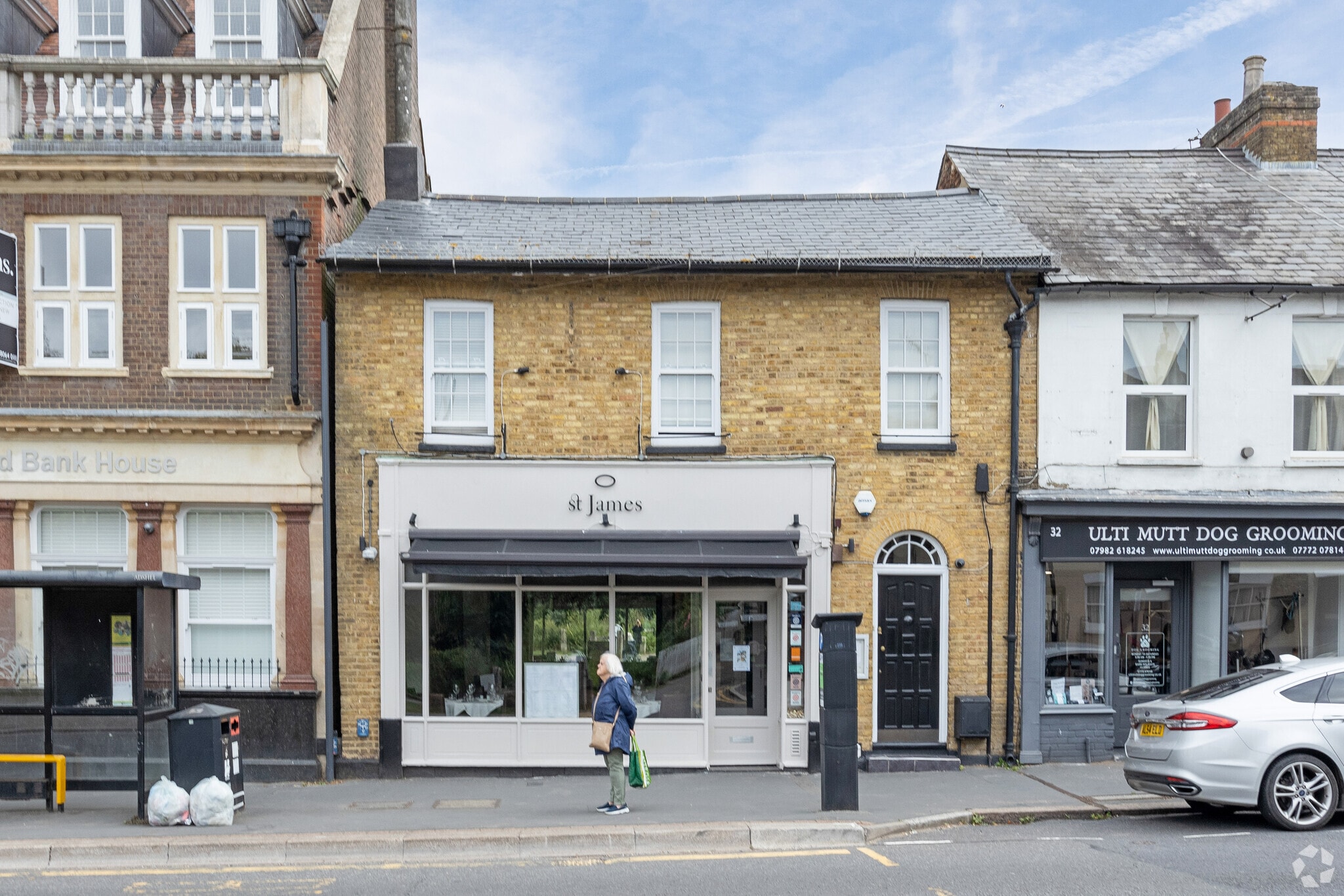 30 High St, Bushey for sale Primary Photo- Image 1 of 1