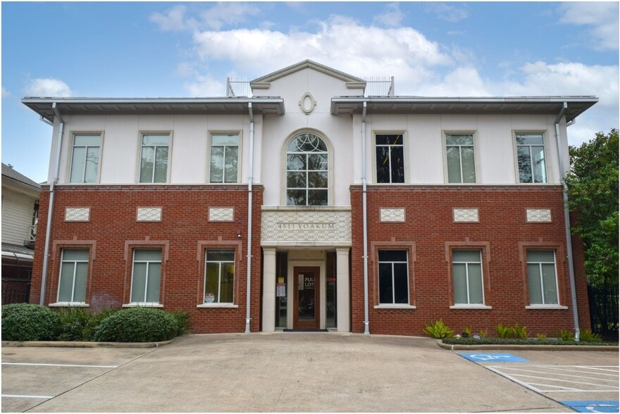 4511 Yoakum Blvd, Houston, TX for lease - Building Photo - Image 2 of 19