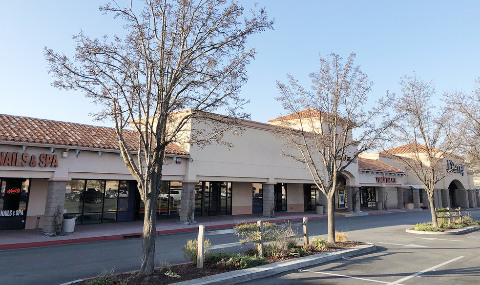 90-194 Niblick Rd, Paso Robles, CA for lease - Building Photo - Image 2 of 5