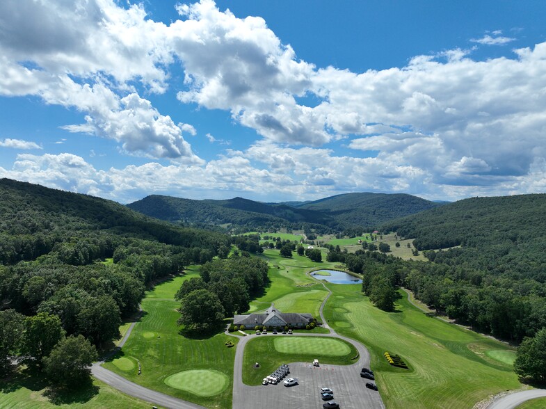 Golf Club Dr, Franklin, WV for sale - Building Photo - Image 1 of 1