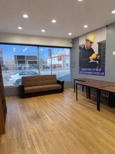 139-27 Queens Blvd, Jamaica, NY for lease Interior Photo- Image 1 of 5