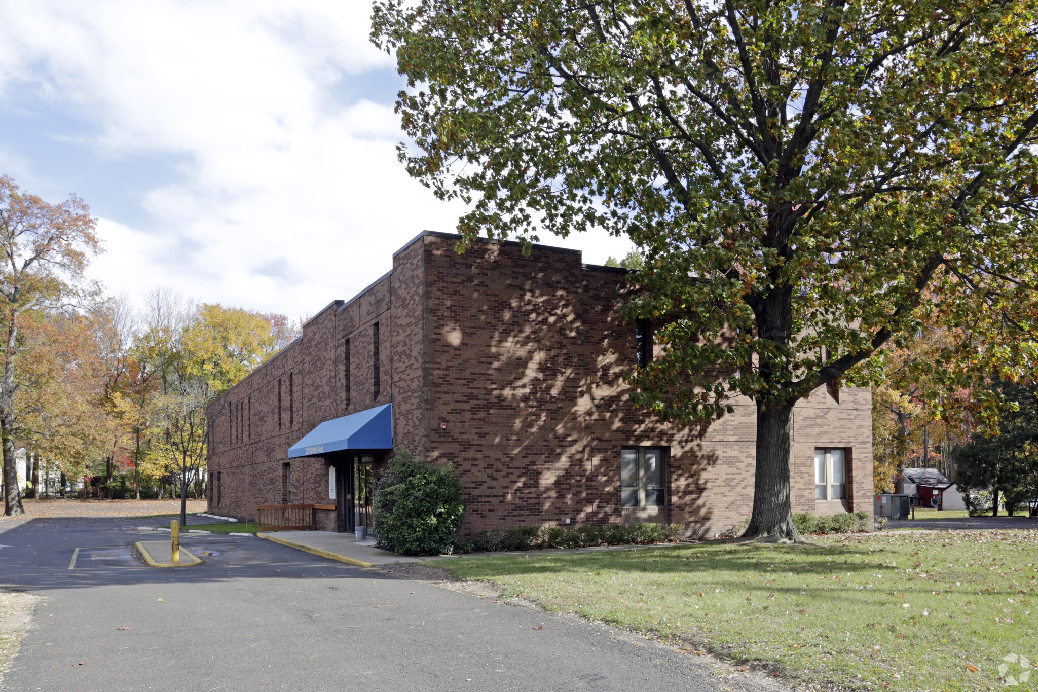 3237 Bristol Rd, Bensalem, PA for lease Primary Photo- Image 1 of 12