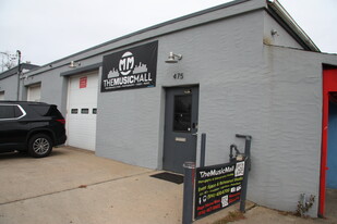 475 Babylon Tpke, Freeport NY - Automotive Property