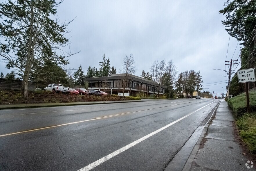 7416 212th St SW, Edmonds, WA for sale - Building Photo - Image 1 of 1