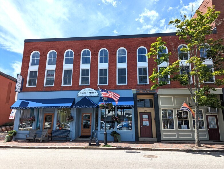 172 Front St, Bath, ME 04530