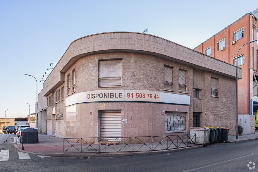 Calle Aguacate, 19, Madrid, Madrid for lease - Primary Photo - Image 1 of 3