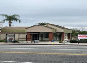 Pizza Hut & Retail at Altadena Plaza - Ghost Kitchen