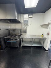 2655-2715 E Thousand Oaks Blvd, Thousand Oaks, CA for lease Interior Photo- Image 2 of 8