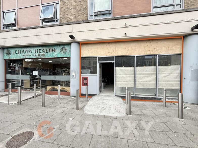 33 High St, Southall for lease - Building Photo - Image 2 of 6
